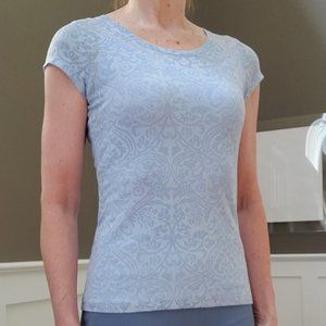 The Limited Blue Patterned Sheer Short Sleeve Top Size XS
